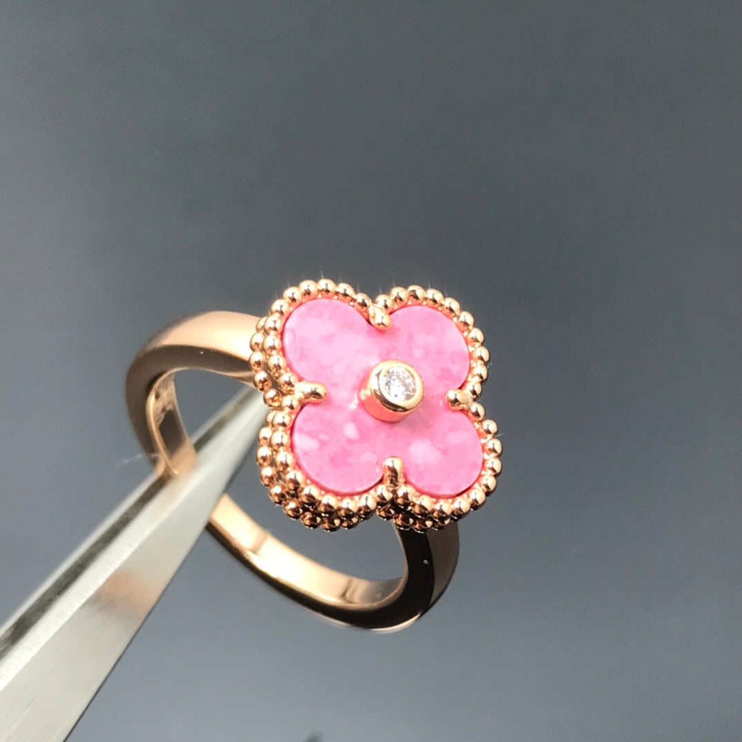 [Van Cleef Arpels]CLOVER RHODONITE ROSE GOLD RING